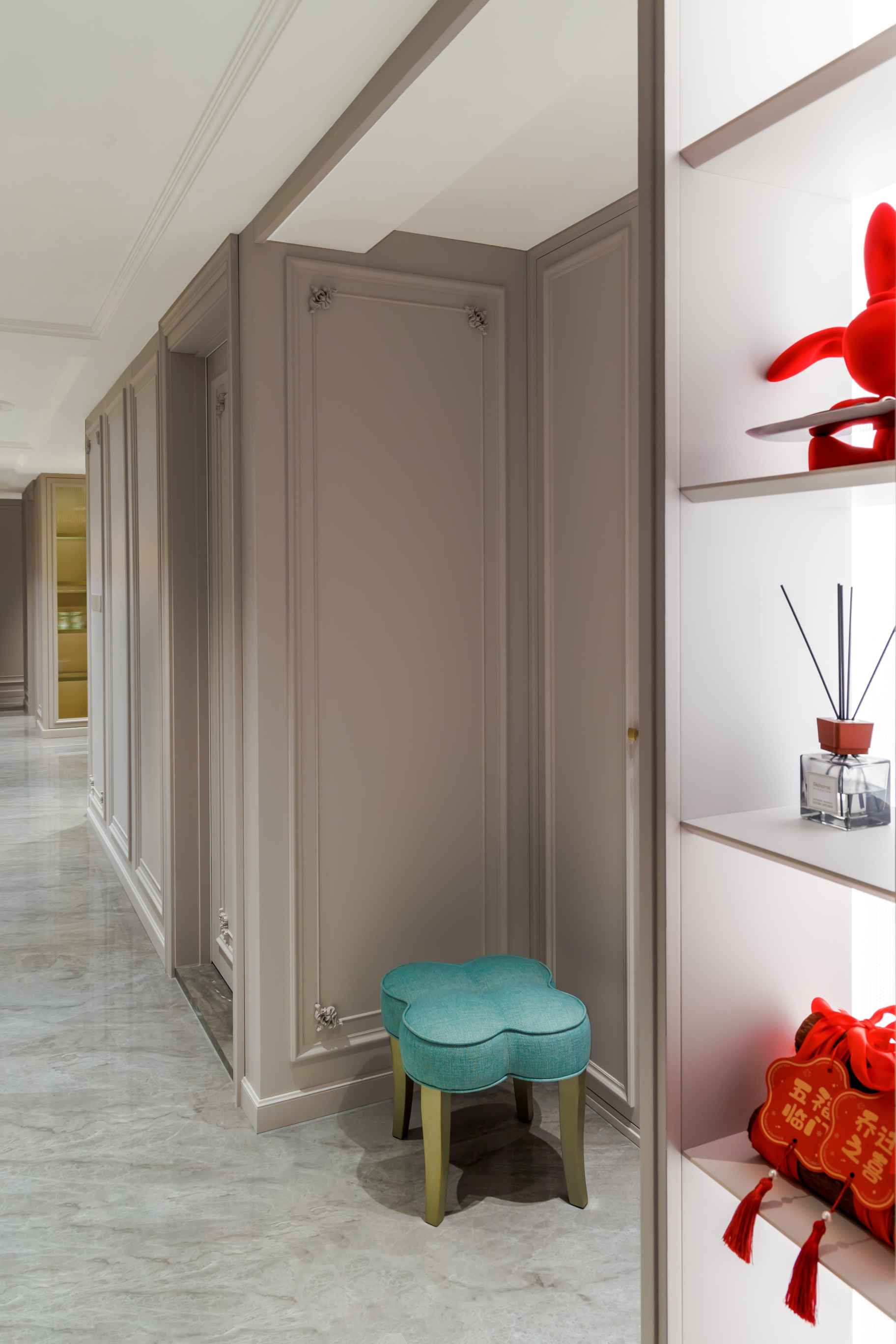 翰林(lín)國(guó)際