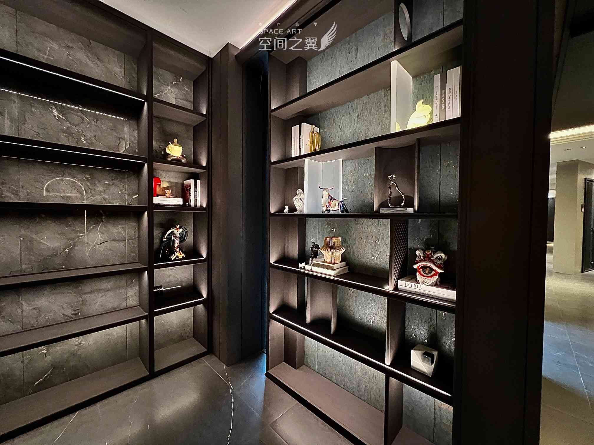 空(kōng)間(jiān)之翼