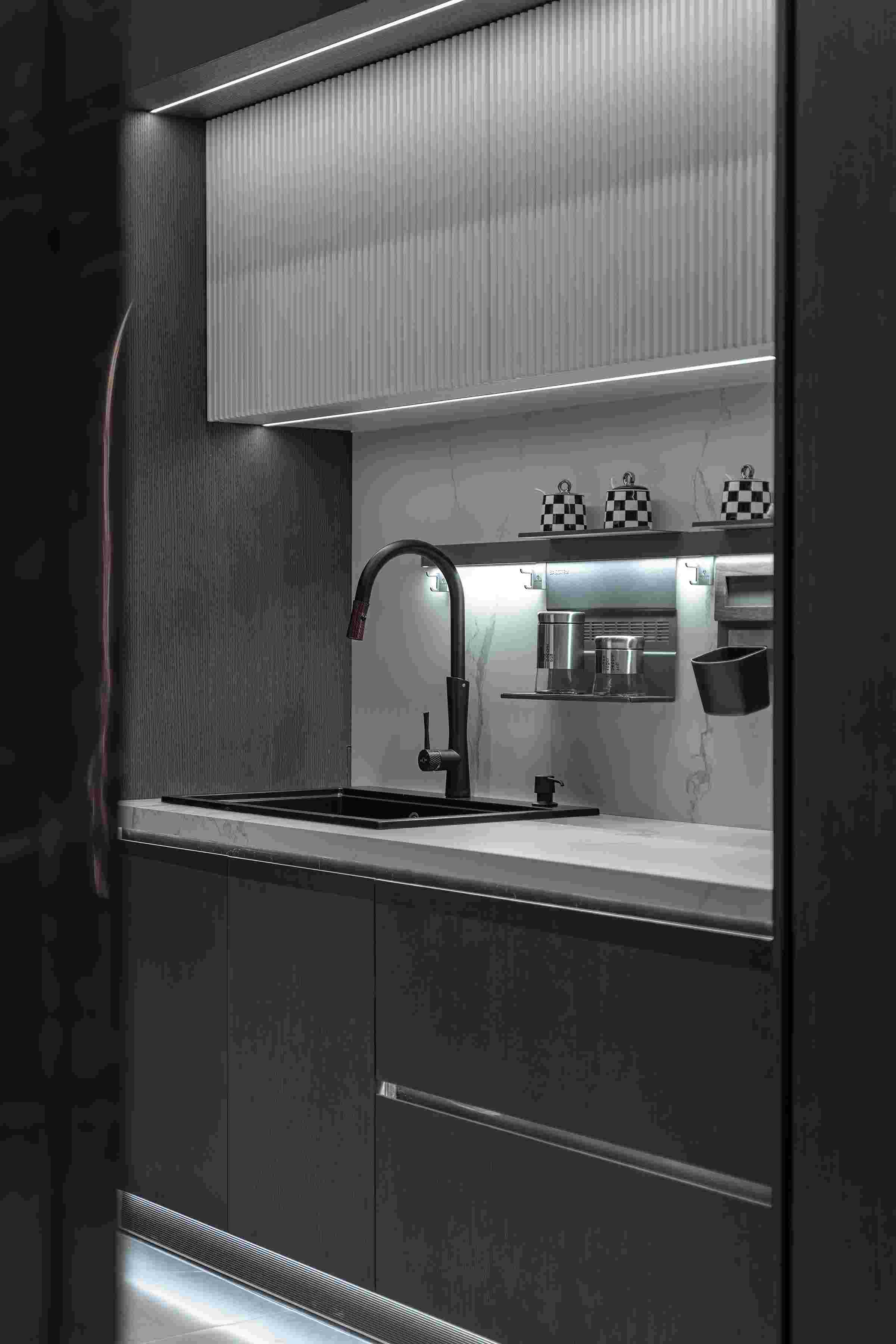 空(kōng)間(jiān)之翼